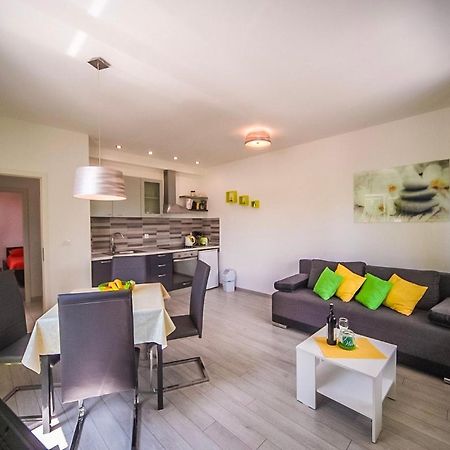 Apartman Carmen Volosko Опатия Экстерьер фото